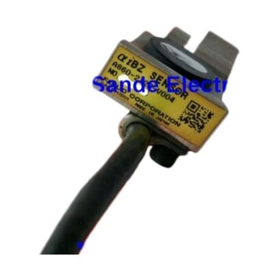 नई FANUC सेंसर A860-2120-V003 NIB एक साल की वारंटी A8602120-003 A860-2120-V003