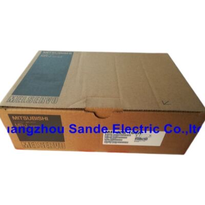 मित्सुबिशी MR-J2S-200A नई सर्वो मोटर तेजी से शिपिंग MRJ2S200A MR-J2S-200A स्टॉक में