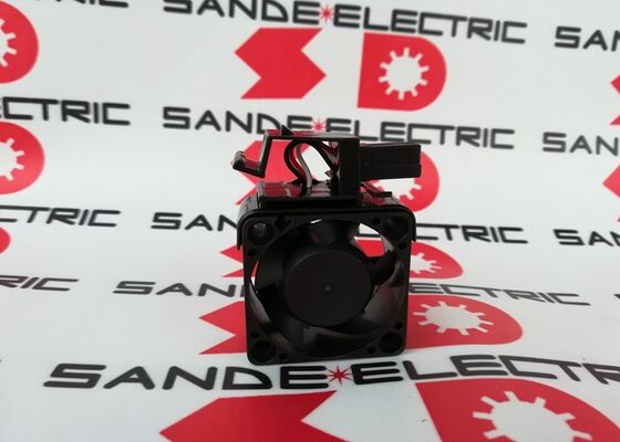 ब्रैकेट A90L00010551 या A9OL-OOO1-O551 के साथ नया FANUC A90L-0001-0551