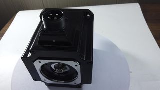 मित्सुबिशी HF-SP524 AC सर्वो मोटर 500W मेलसर्वो-J3 400V — उत्पाद शोकेस